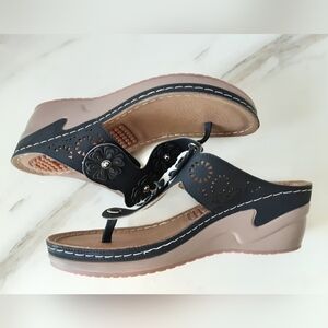 FUDYNMALC Black Floral Studded Compy Orthopedic Arch Support Thong Wedge Sz 10.5